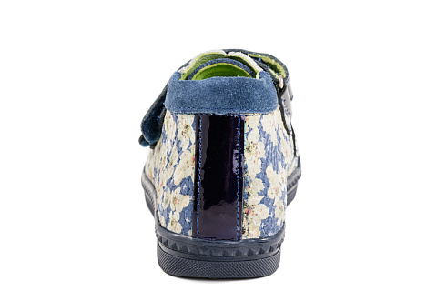 Ботинки для девочки Котофей 352100-21 