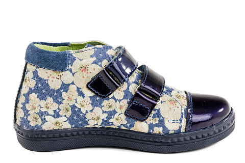 Ботинки для девочки Котофей 352100-21 